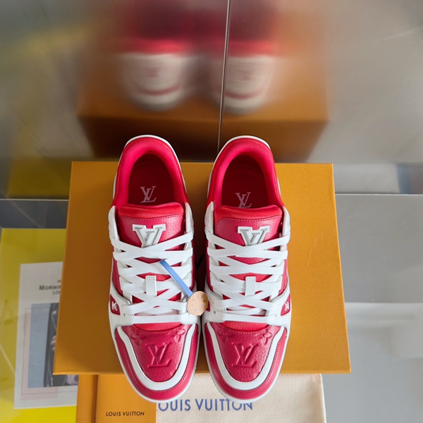 ルイヴィトン靴角部分ディテール